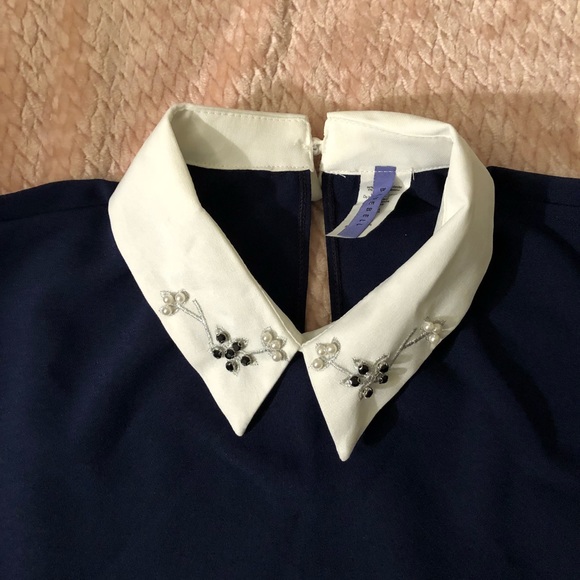 Navy collared shirt with faux gems - Picture 4 of 8